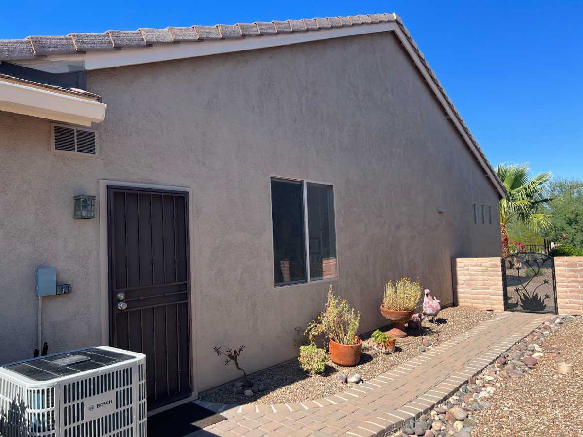 Freshly finished stucco home exterior in Tucson